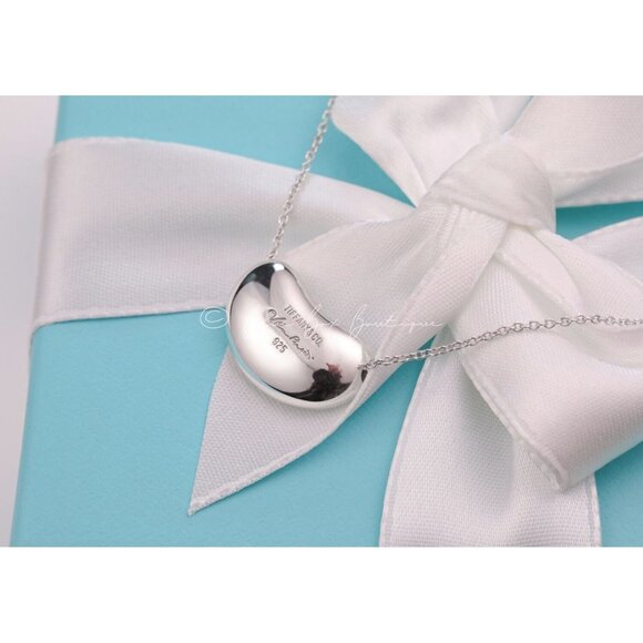 Tiffany & Co. Elsa Peretti Bean Design Pendant Necklace 18mm in Silver 16" Chain - Picture 7 of 9